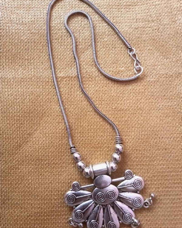 half flower pendant set